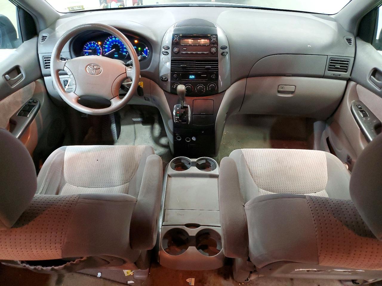 2007 Toyota Sienna Le Blue vin: 5TDBK23C47S002278