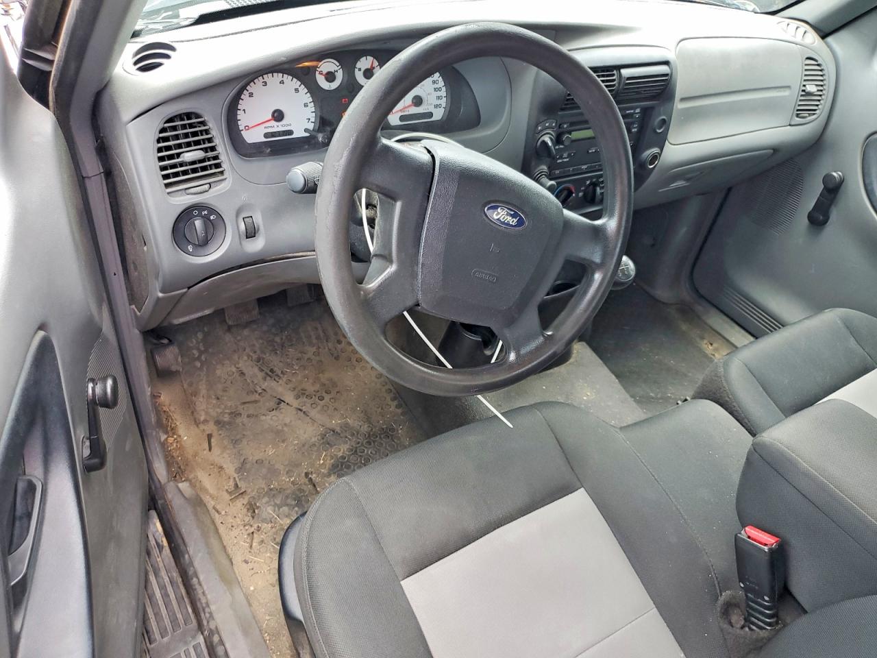 2010 Ford Ranger Super Cab Black vin: 1FTLR4FE5APA09282
