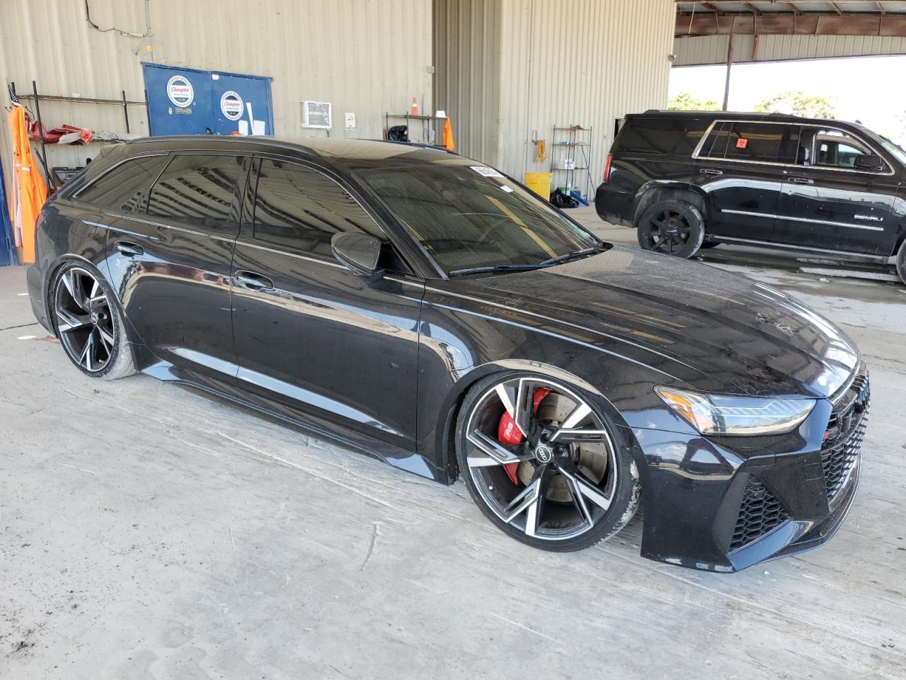 2021 Audi Rs6    Black vin: WUA1CBF25MN904227