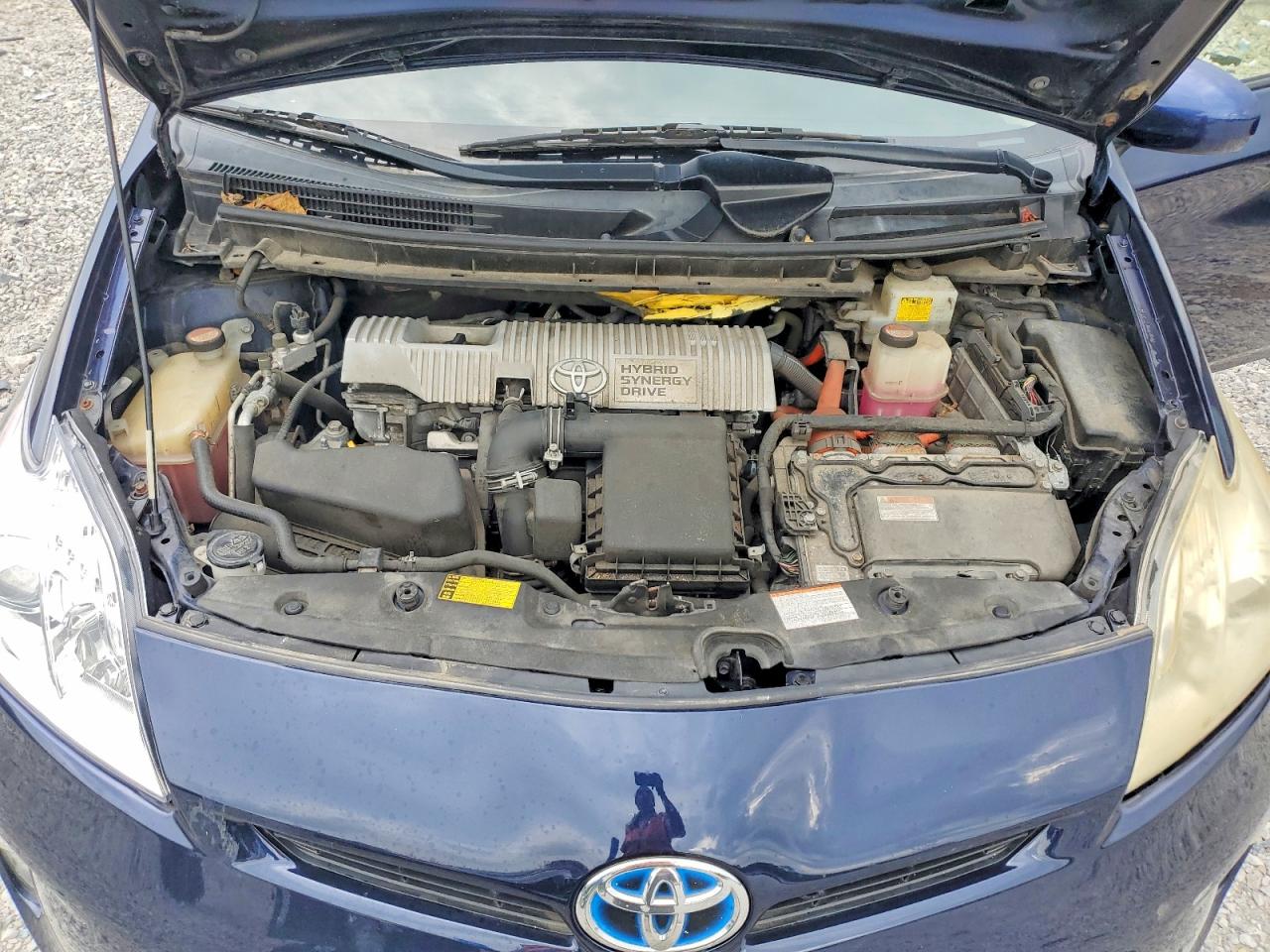 2015 Toyota Prius Three Blue vin: JTDKN3DU3F0442062