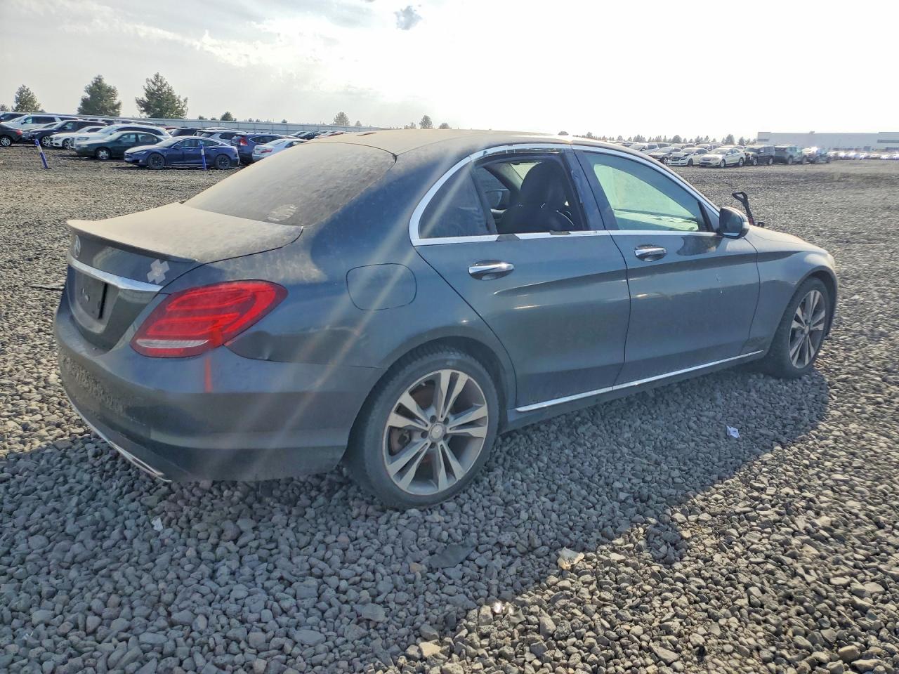 2015 Mercedes-benz C 300 Gray vin: 55SWF4JB6FU083393