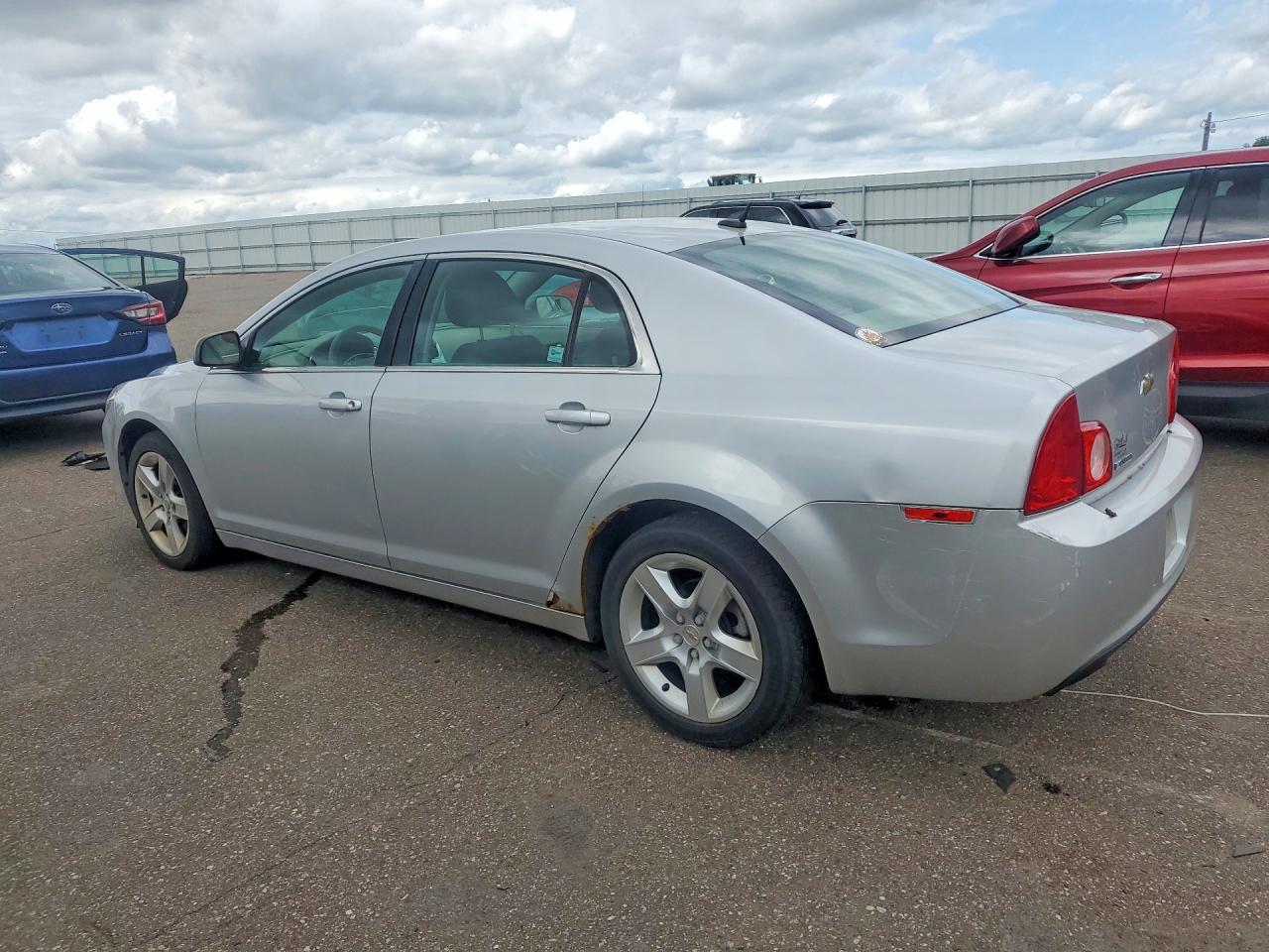 2011 Chevrolet Malibu Ls Silver vin: 1G1ZB5E10BF310111