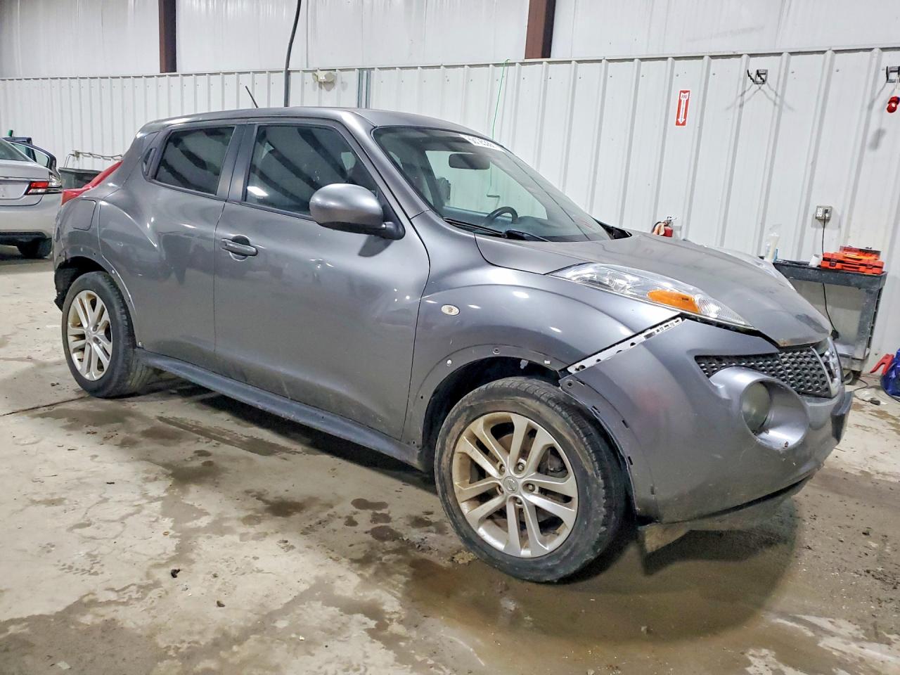2013 Nissan Juke S Silver vin: JN8AF5MR5DT201930