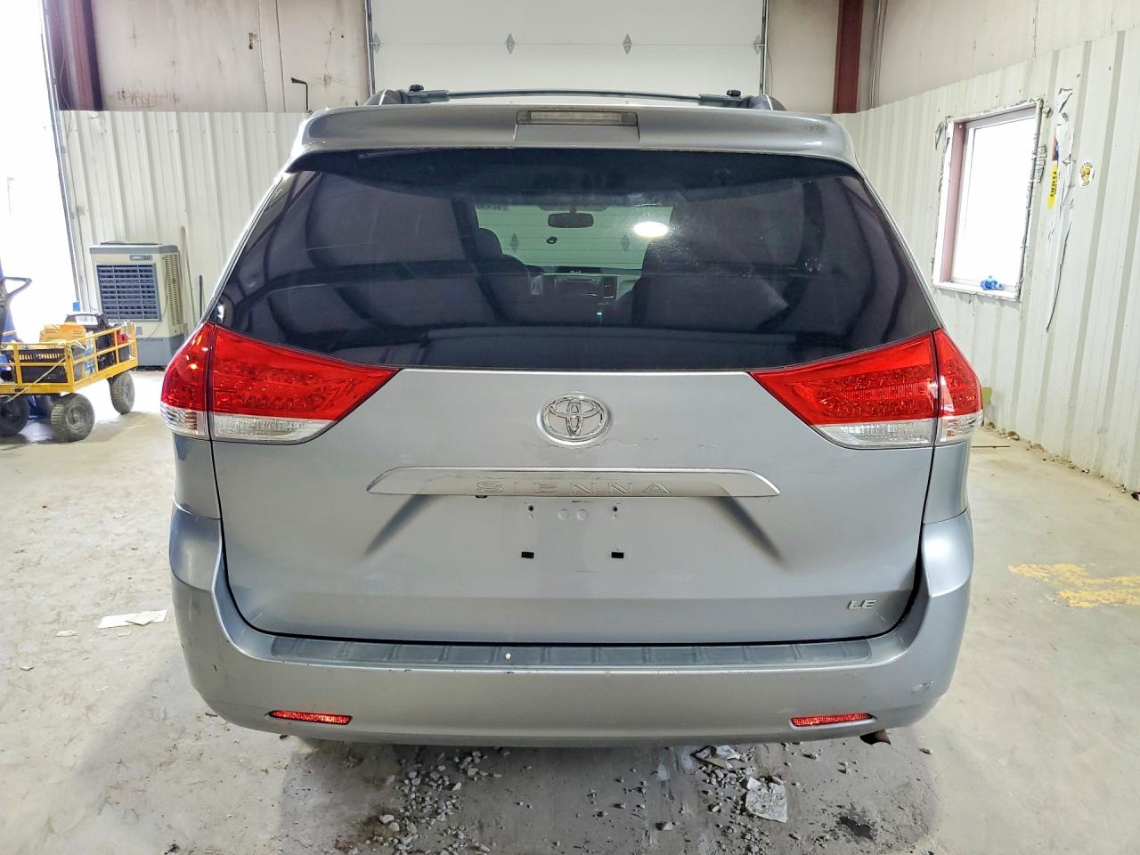 2013 Toyota Sienna Le Silver vin: 5TDKK3DC5DS333239