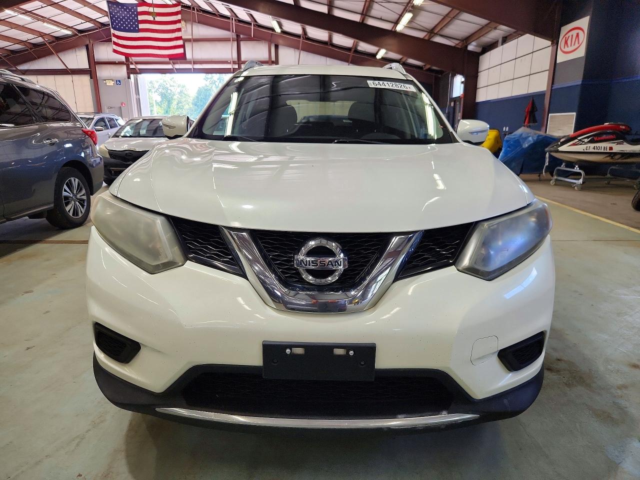 2014 Nissan Rogue Sv Белый vin: 5N1AT2MV4EC751729