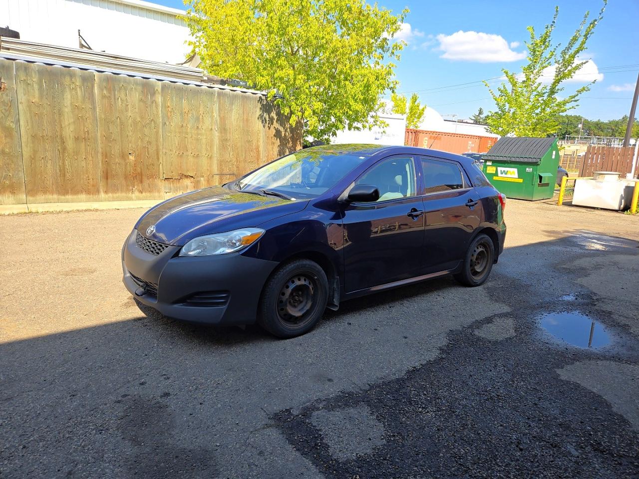 2009 Toyota Corolla Matrix Blue vin: 2T1KU40E49C046286