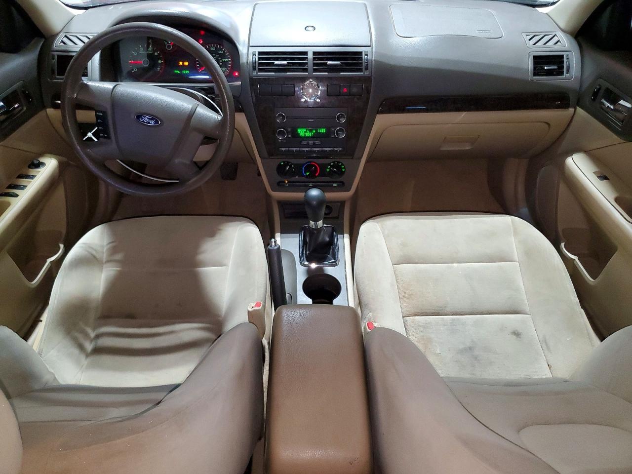 2009 Ford Fusion S Красный vin: 3FAHP06Z59R186089
