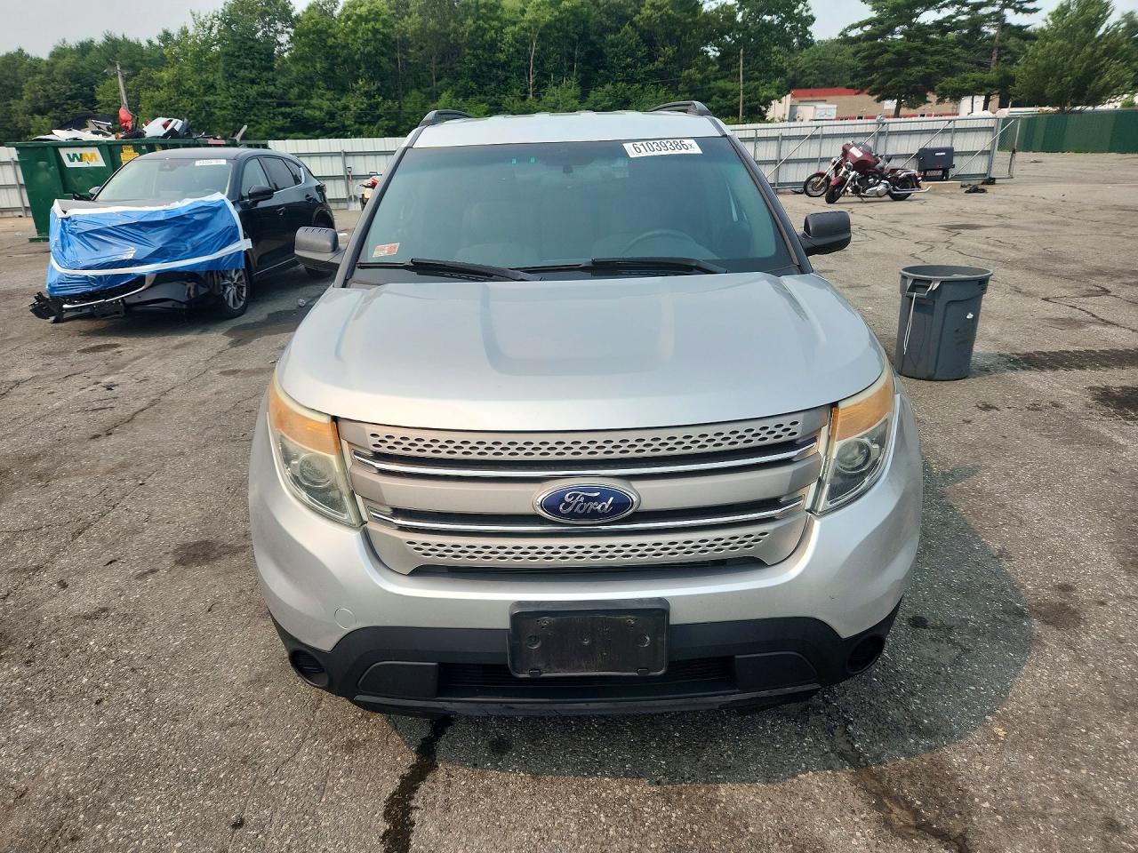 2014 Ford Explorer Silver vin: 1FM5K7B81EGC53608