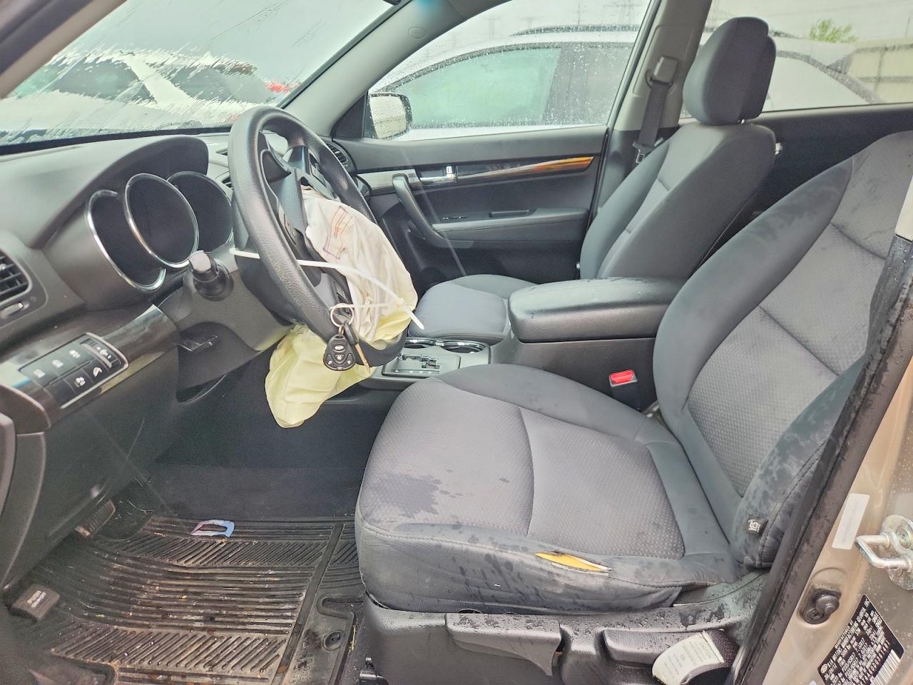 2013 Kia Sorento Lx Silver vin: 5XYKT4A60DG361481