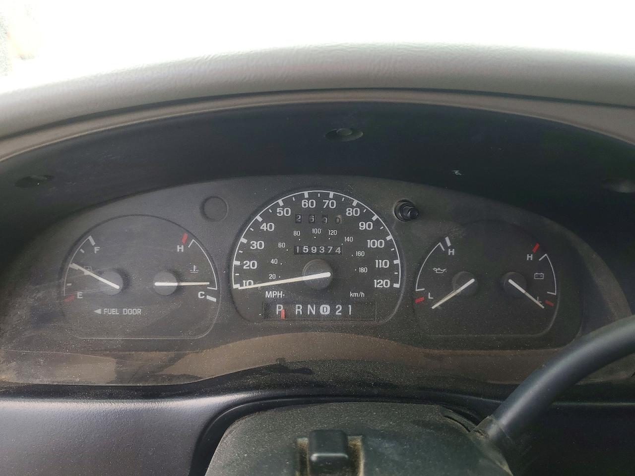 2000 Ford Ranger White vin: 1FTYR10V4YPB06853