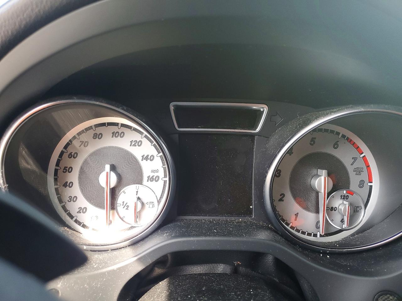 2015 Mercedes-benz Cla 250 Белый vin: WDDSJ4EB2FN182695