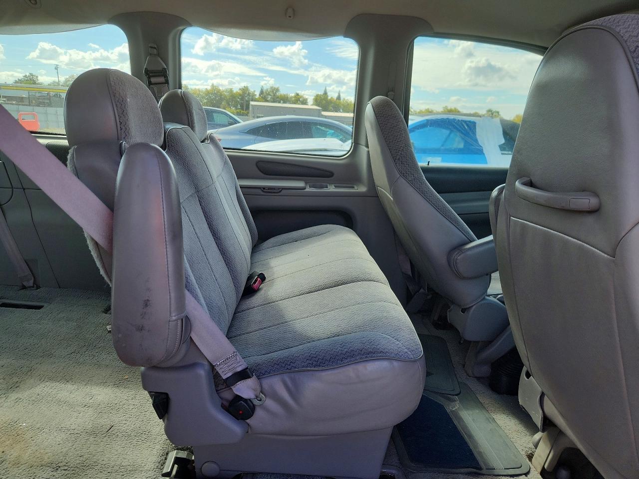 1998 Ford Windstar Wagon White vin: 2FMZA51U7WBD47427