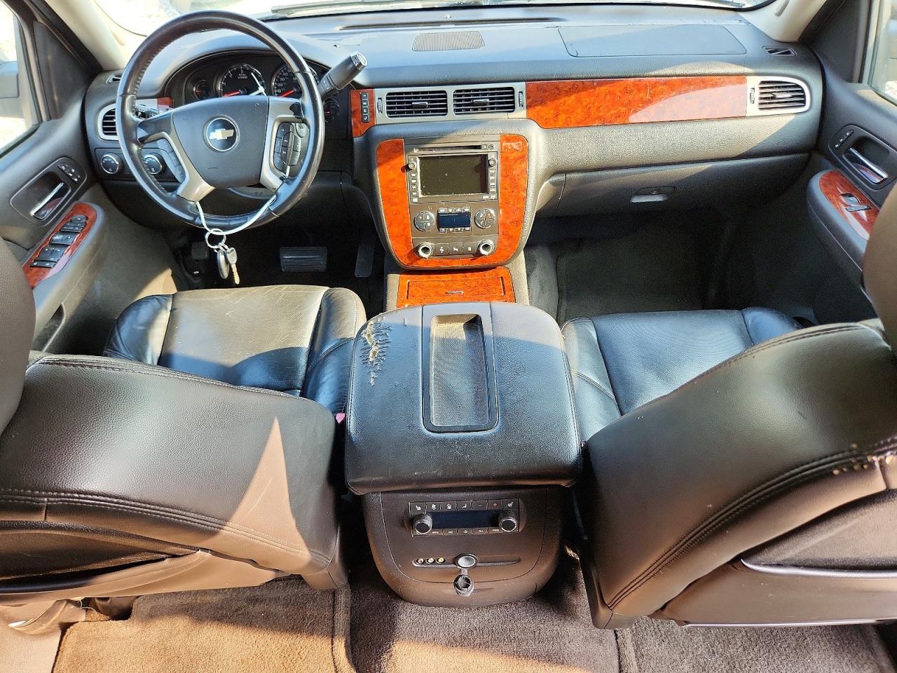 2009 Chevrolet Suburban K1500 Ltz Gray vin: 1GNFK36339R234561