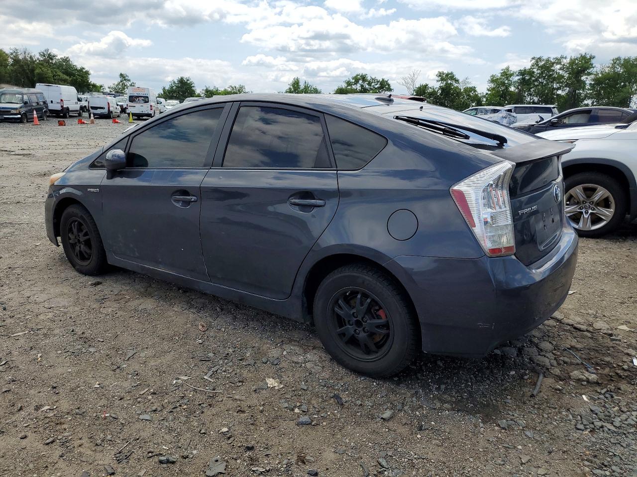 2011 Toyota Prius Two Серый vin: JTDKN3DU3B0267063