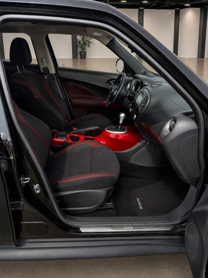 2012 Nissan Juke S Black vin: JN8AF5MR9CT103353