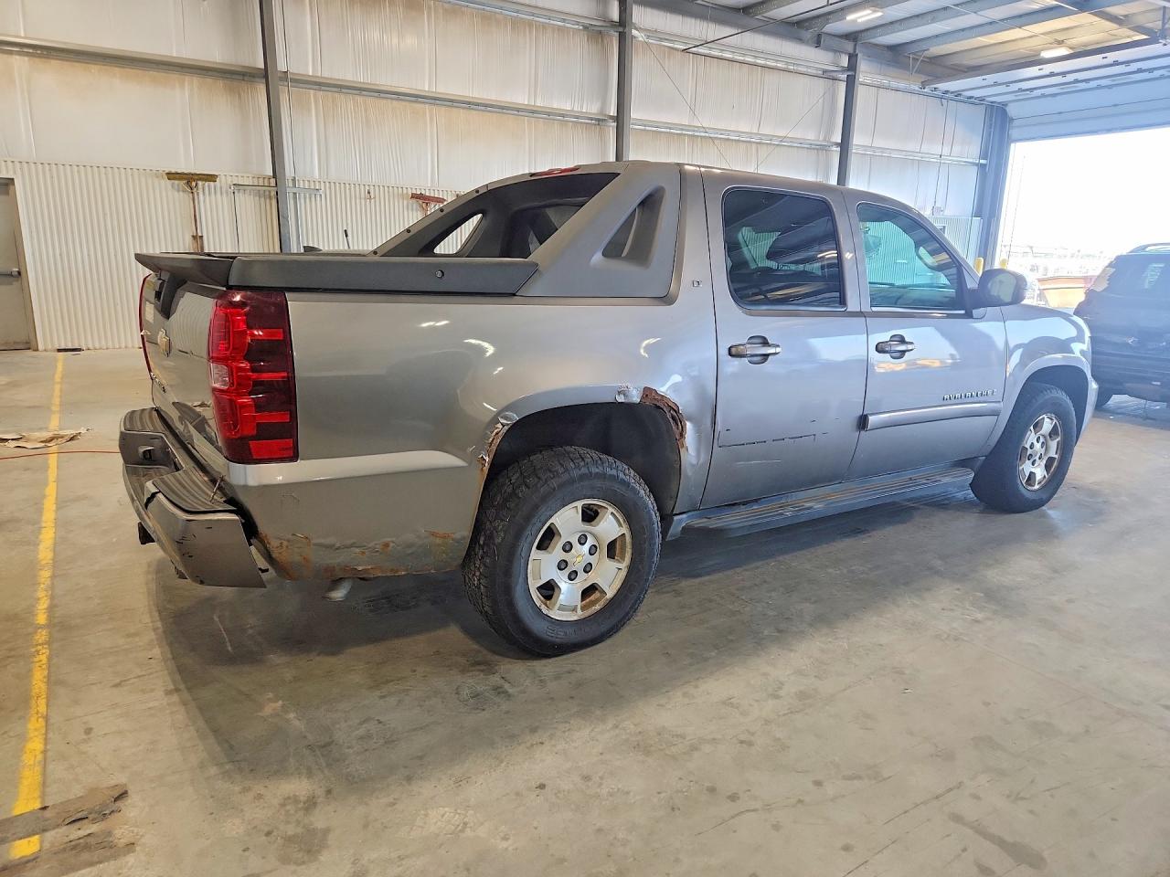 2007 Chevrolet Avalanche K1500 Tan vin: 3GNFK123X7G115137