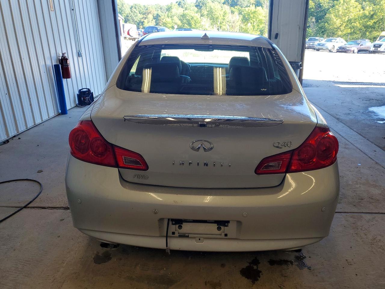 2015 Infiniti Q40 Base Silver vin: JN1CV6AR9FM523049