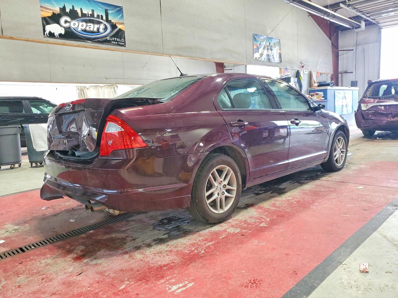 2012 Ford Fusion S Maroon vin: 3FAHP0GA2CR347708