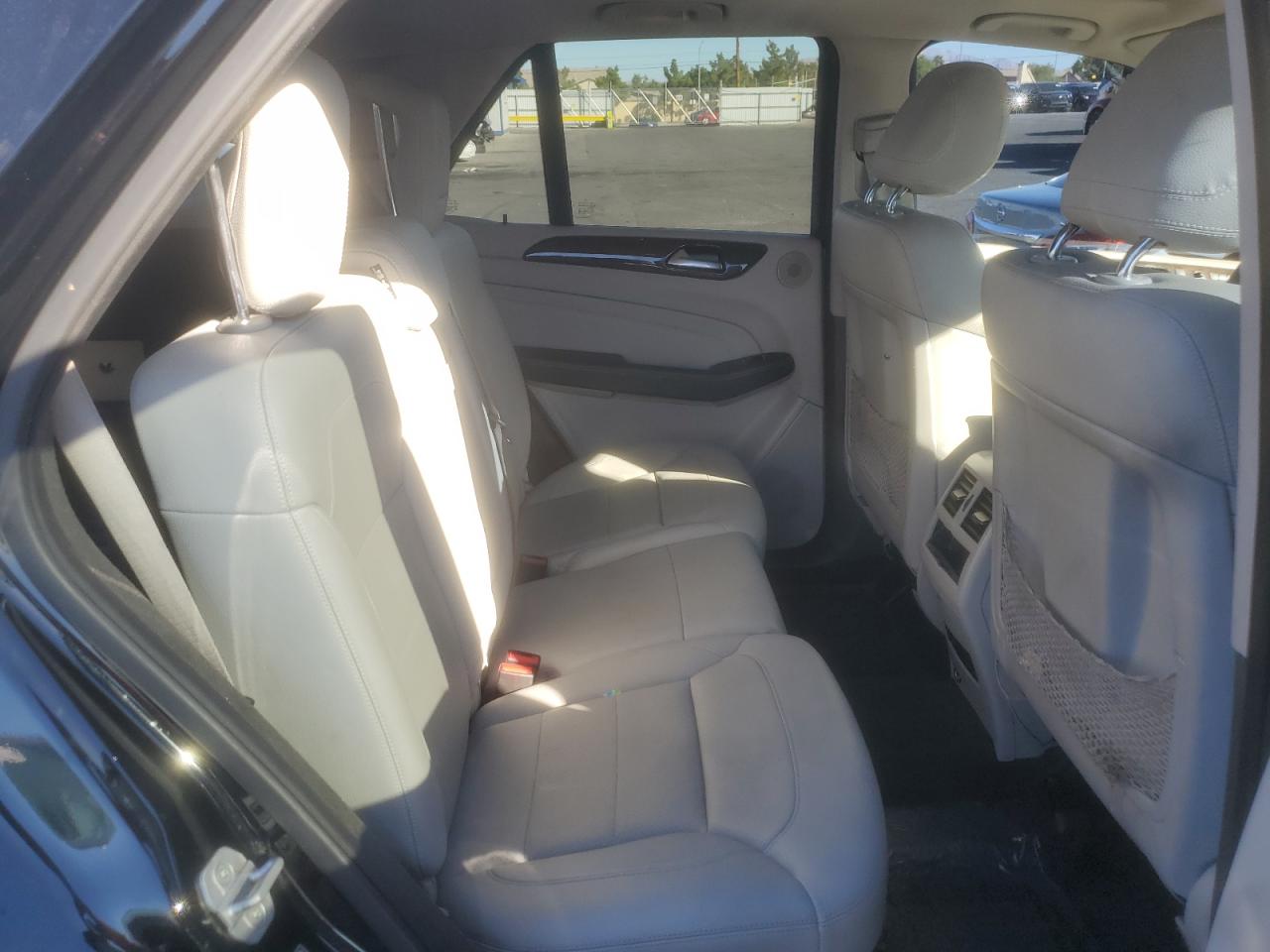 2015 Mercedes-benz Ml 350 4matic Black vin: 4JGDA5HB8FA540681