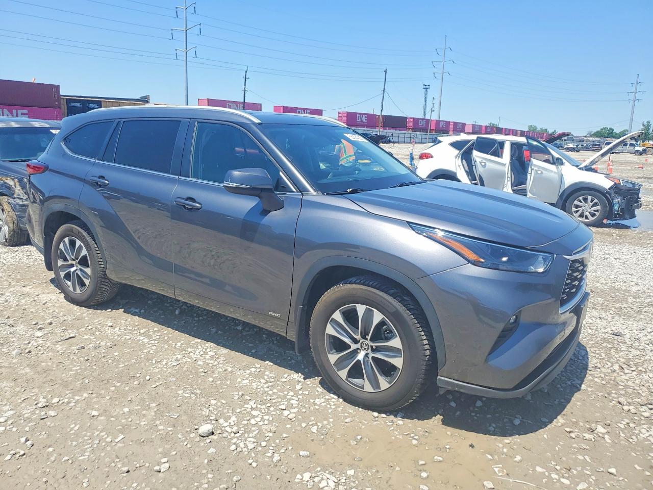 2024 Toyota Highlander Hybrid Xle Серый vin: 5TDKBRCH6RS141416