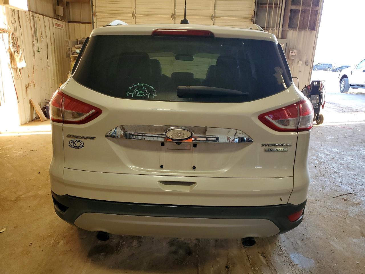 2015 Ford Escape Titanium Белый vin: 1FMCU0JX2FUC24994