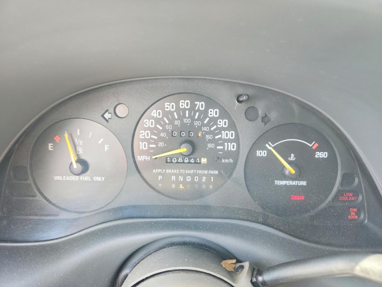 1999 Chevrolet Lumina Base White vin: 2G1WL52M5X9187663