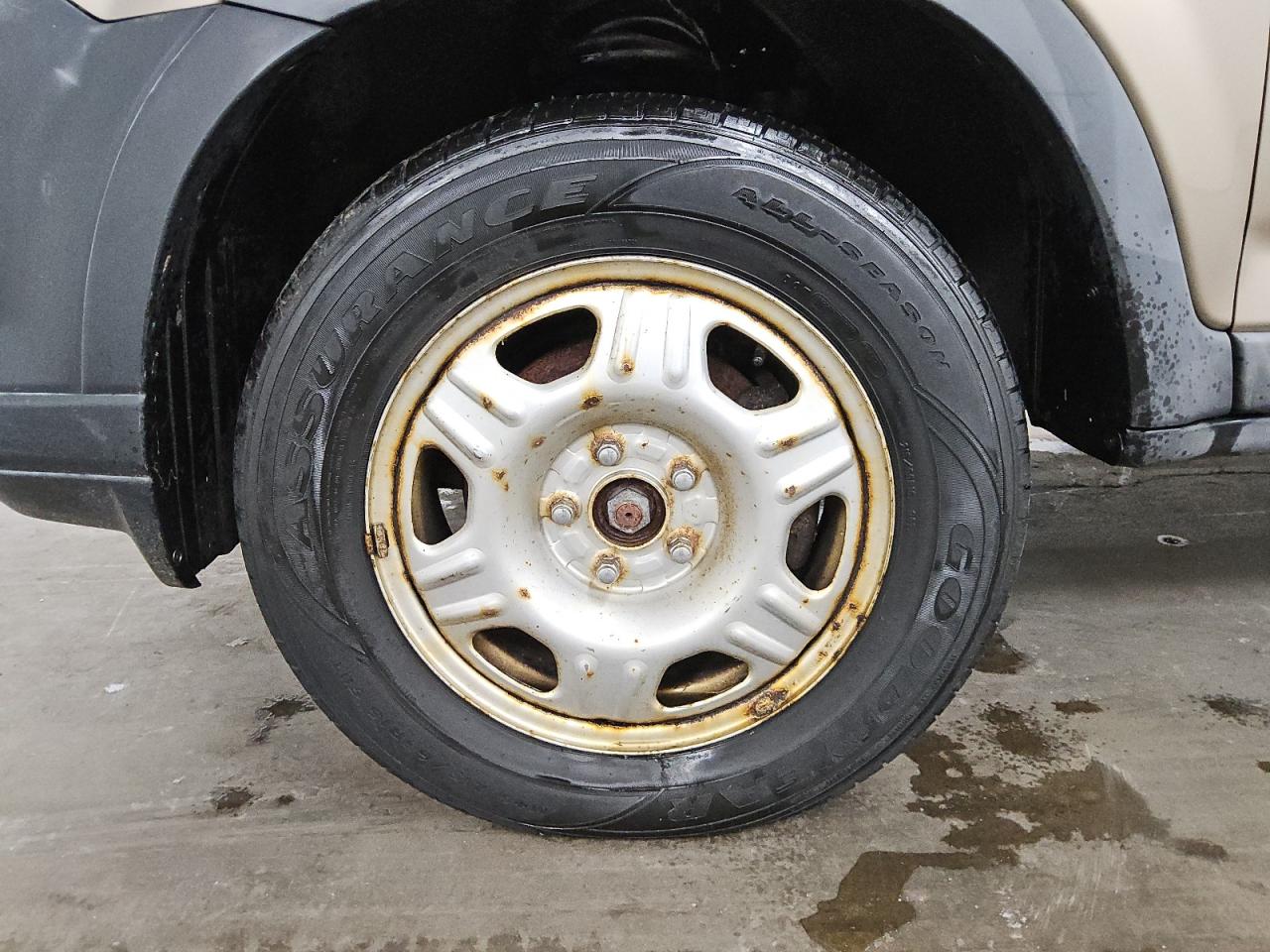 2006 Honda Cr-v Lx Gold vin: JHLRD785X6C002014 Damage: Left Front Wheel, Rust, Repair Required