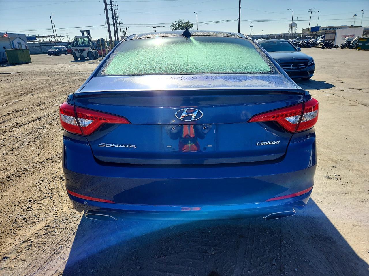 2015 Hyundai Sonata Limited Blue vin: 5NPE34AF3FH079473