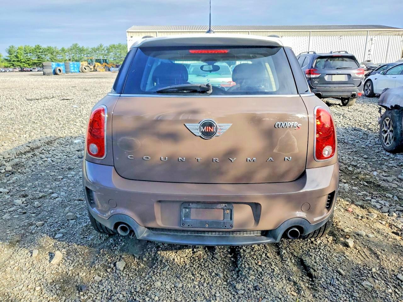2014 Mini Cooper S Countryman Brown vin: WMWZC3C57EWP29671
