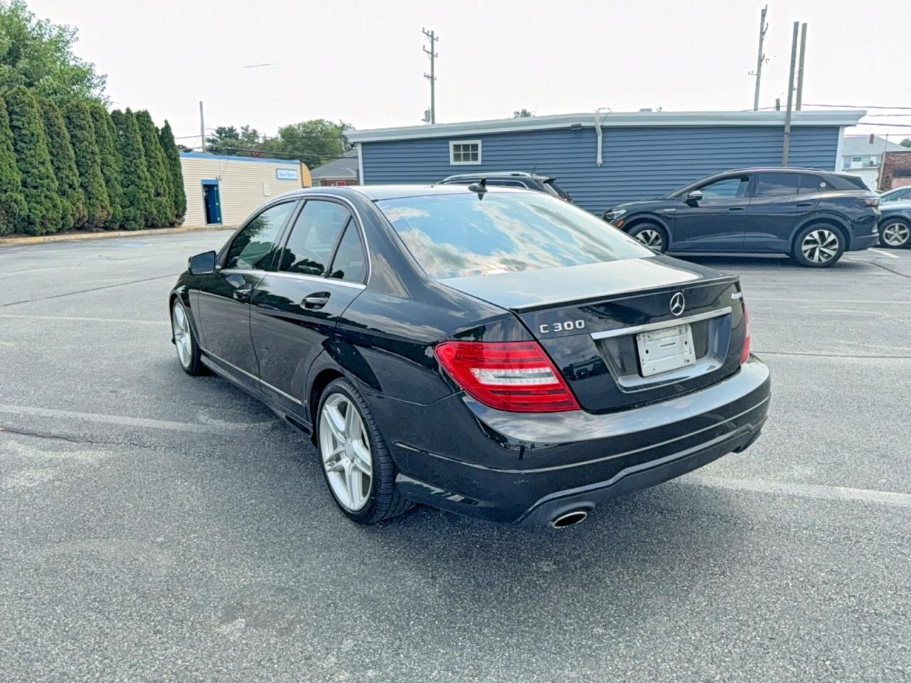 2013 Mercedes-benz C 300 4matic Black vin: WDDGF8AB9DR283579