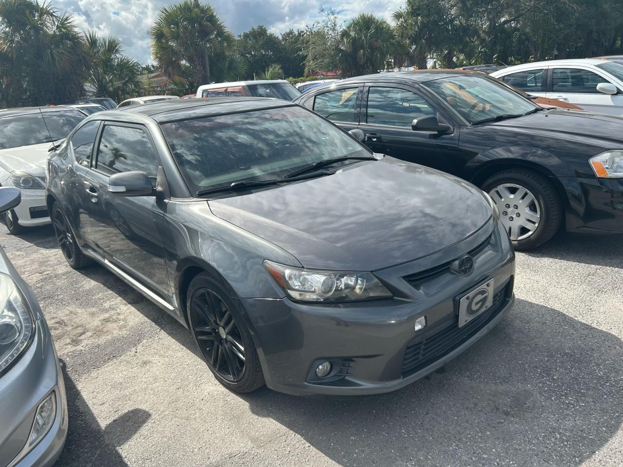 2011 Toyota Scion Tc Серый vin: JTKJF5C75B3001020