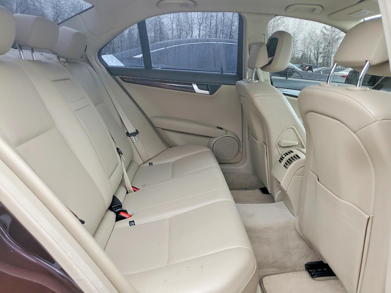 2012 Mercedes-benz C 250 4matic Brown vin: WDDGF8FB7CF913706