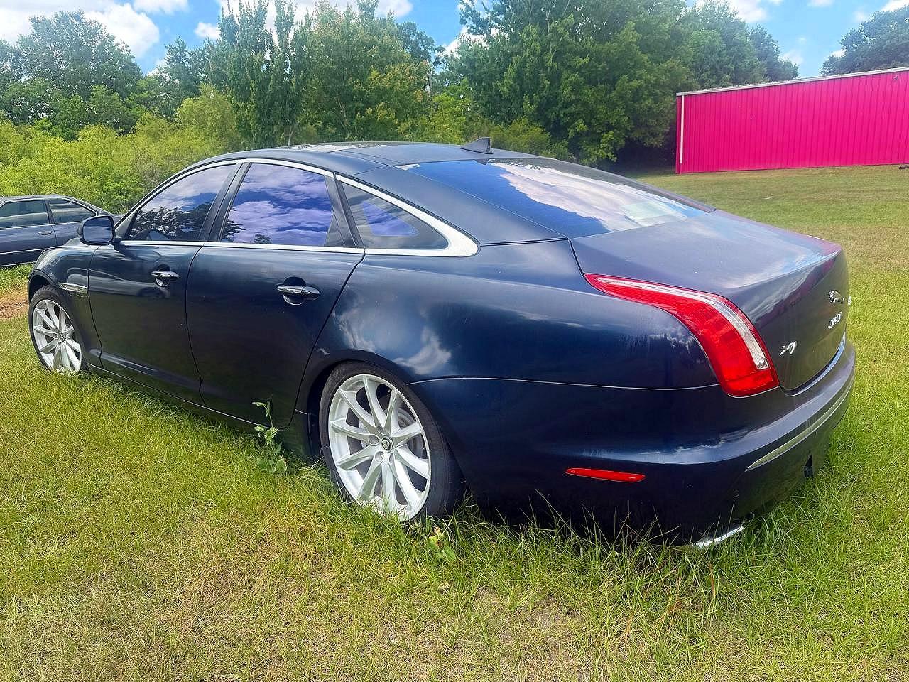 2013 Jaguar Xj Blue vin: SAJWA1C73D8V44829