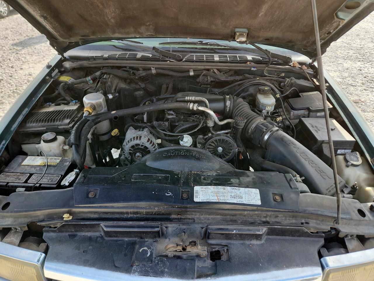 1998 Chevrolet Blazer Green vin: 1GNCS13W3W2252004