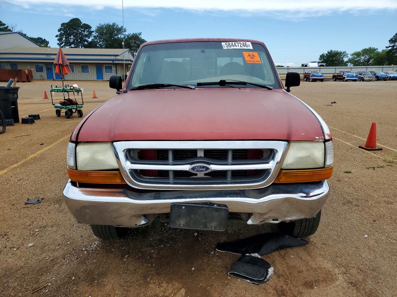 2000 Ford Ranger Super Cab Red vin: 1FTYR14V0YPB68986