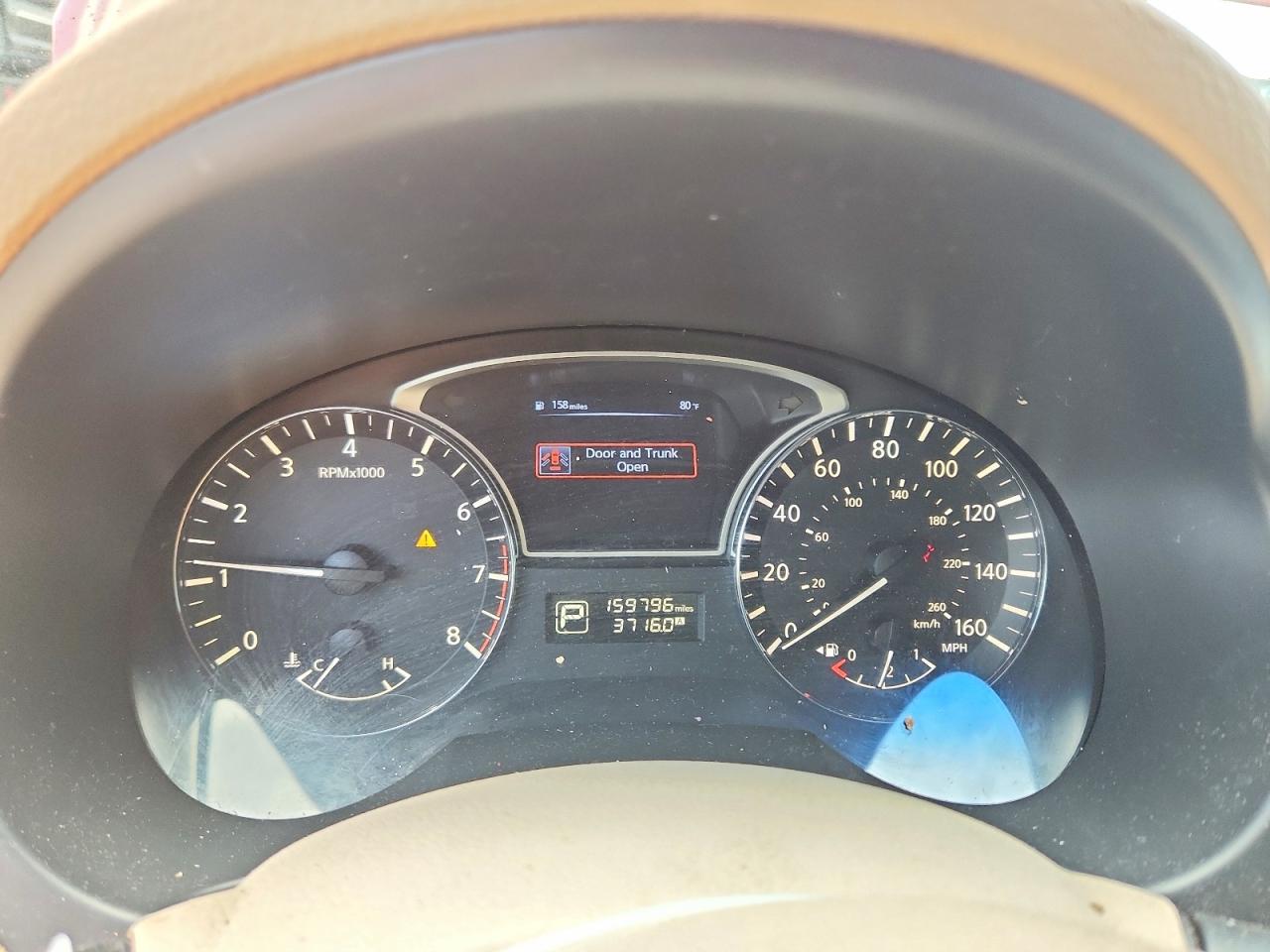 2014 Nissan Altima 2.5 Red vin: 1N4AL3AP7EC415160