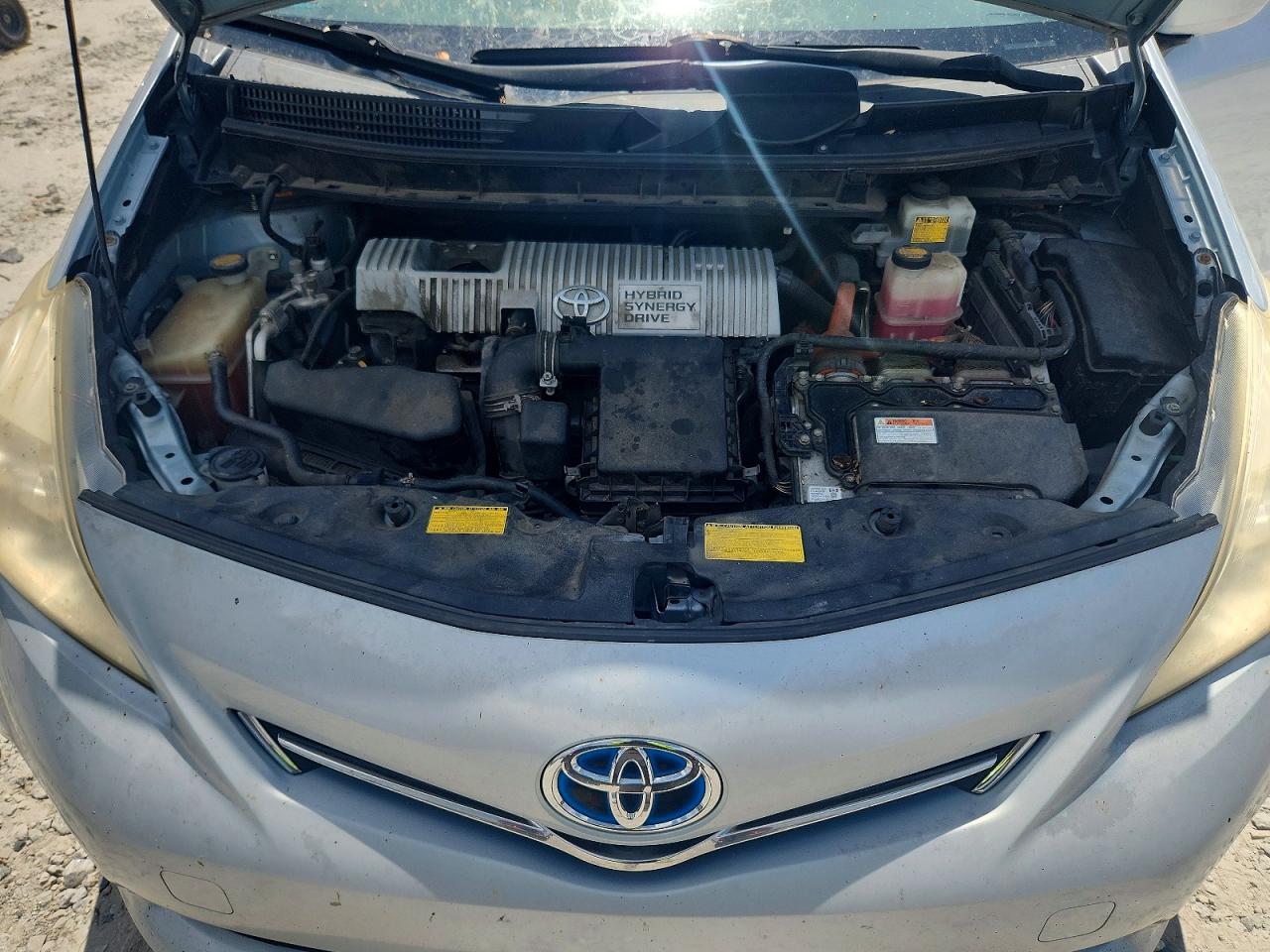 2013 Toyota Prius V Five Silver vin: JTDZN3EU9D3216620