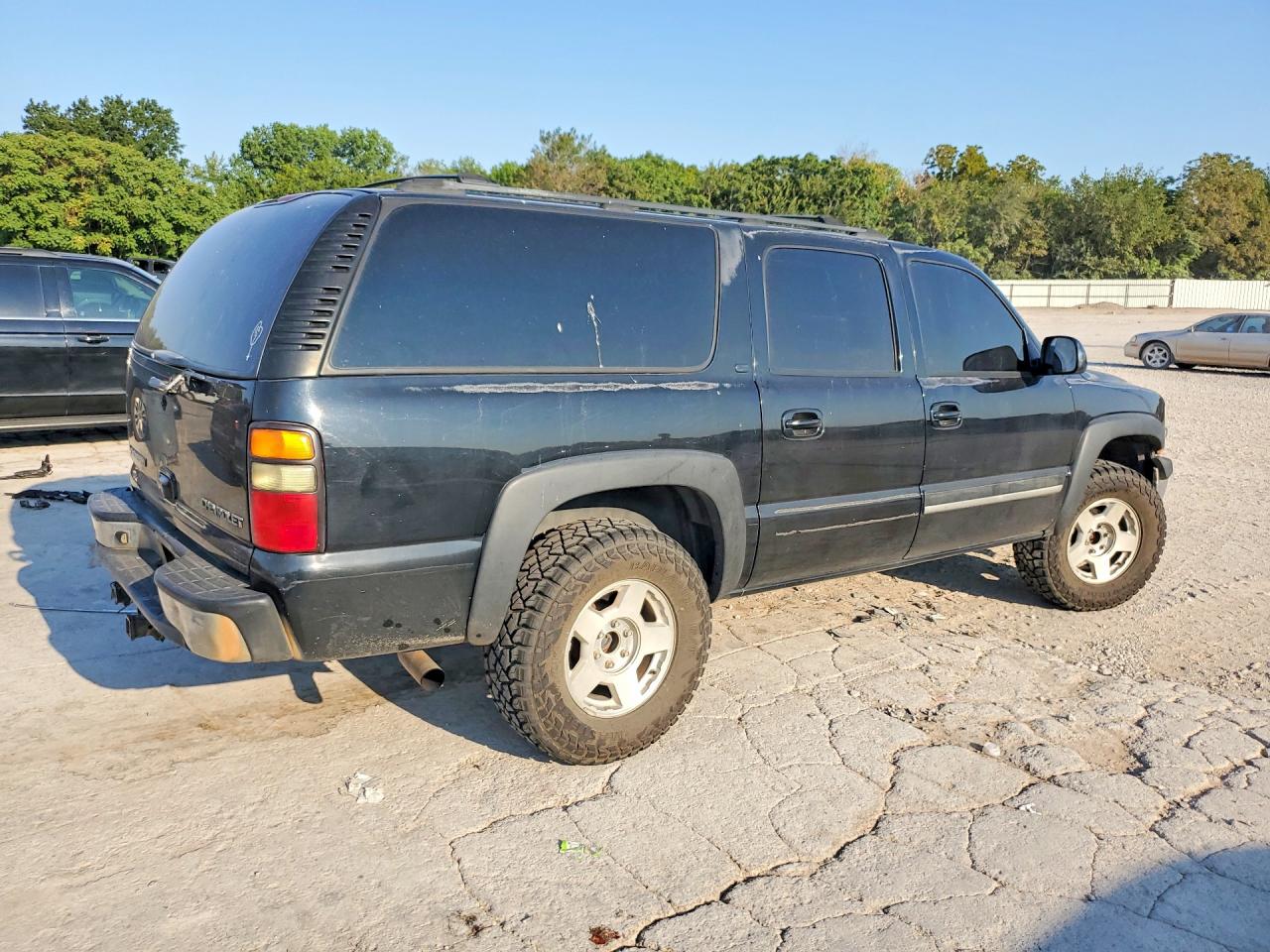 2004 Chevrolet Suburban K1500 Черный vin: 1GNFK16Z74J255400