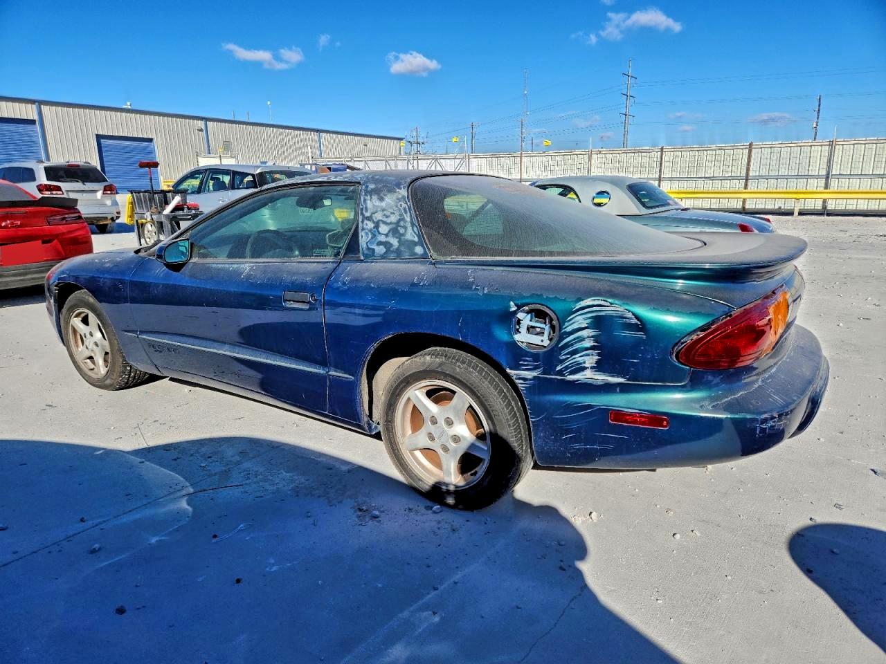 1997 Pontiac Firebird Зеленый vin: 2G2FS22K5V2212532
