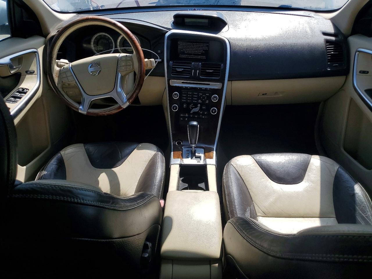 2011 Volvo Xc60 T6 White vin: YV4902DZ6B2153062