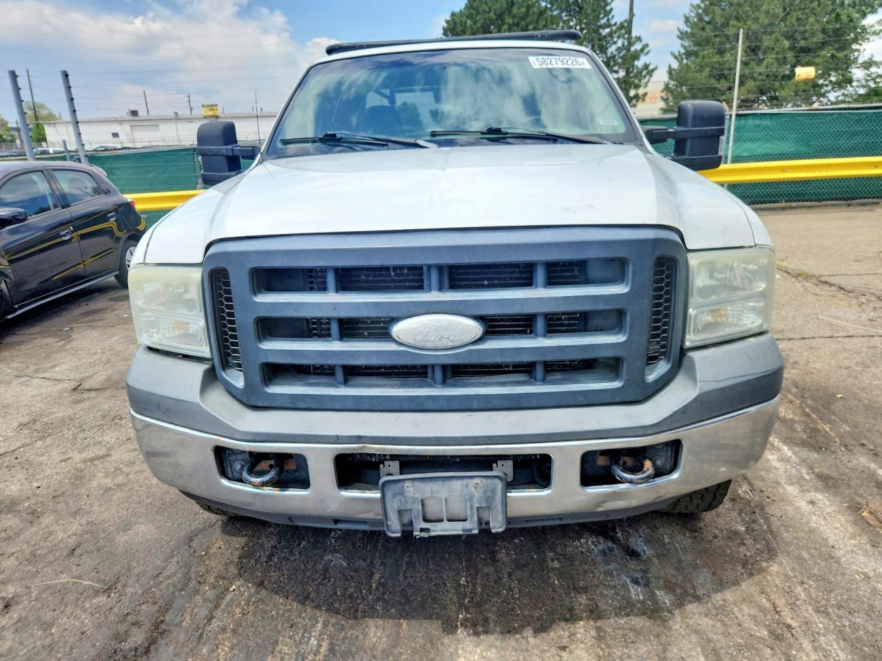 2006 Ford F250 Super Duty White vin: 1FTSX21546ED27927