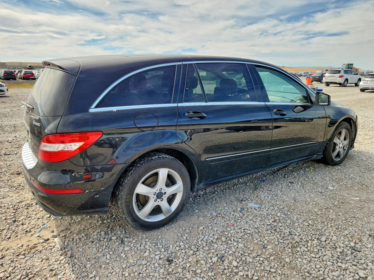 2011 Mercedes-benz R 350 4matic Black vin: 4JGCB6FE7BA123851
