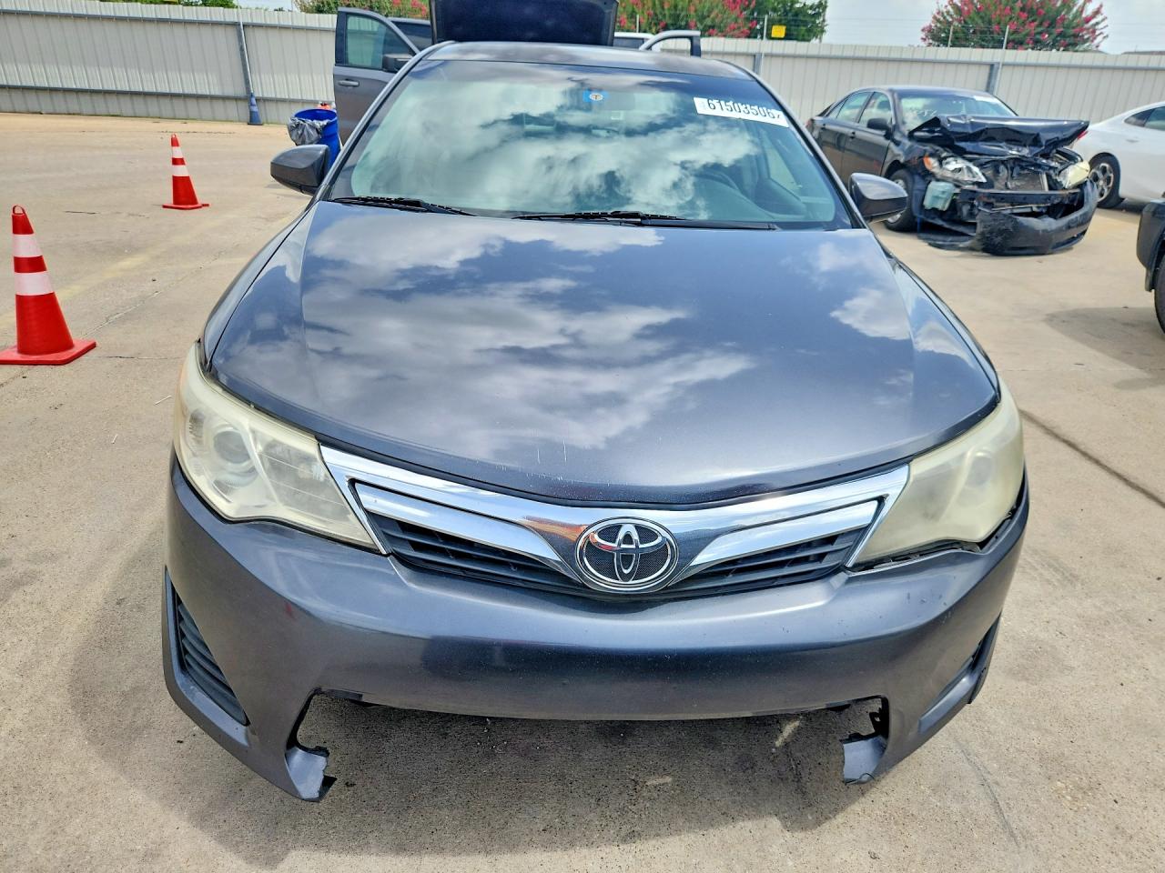 2013 Toyota Camry Le Gray vin: 4T4BF1FK8DR299873