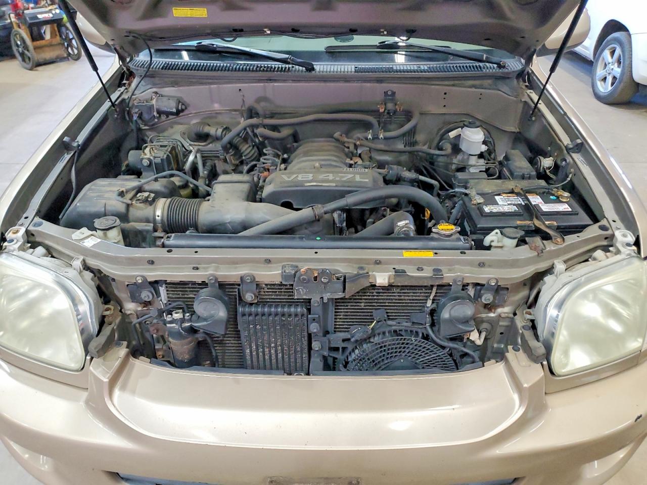 2007 Toyota Sequoia Sr5 Beige vin: 5TDBT44A57S290513