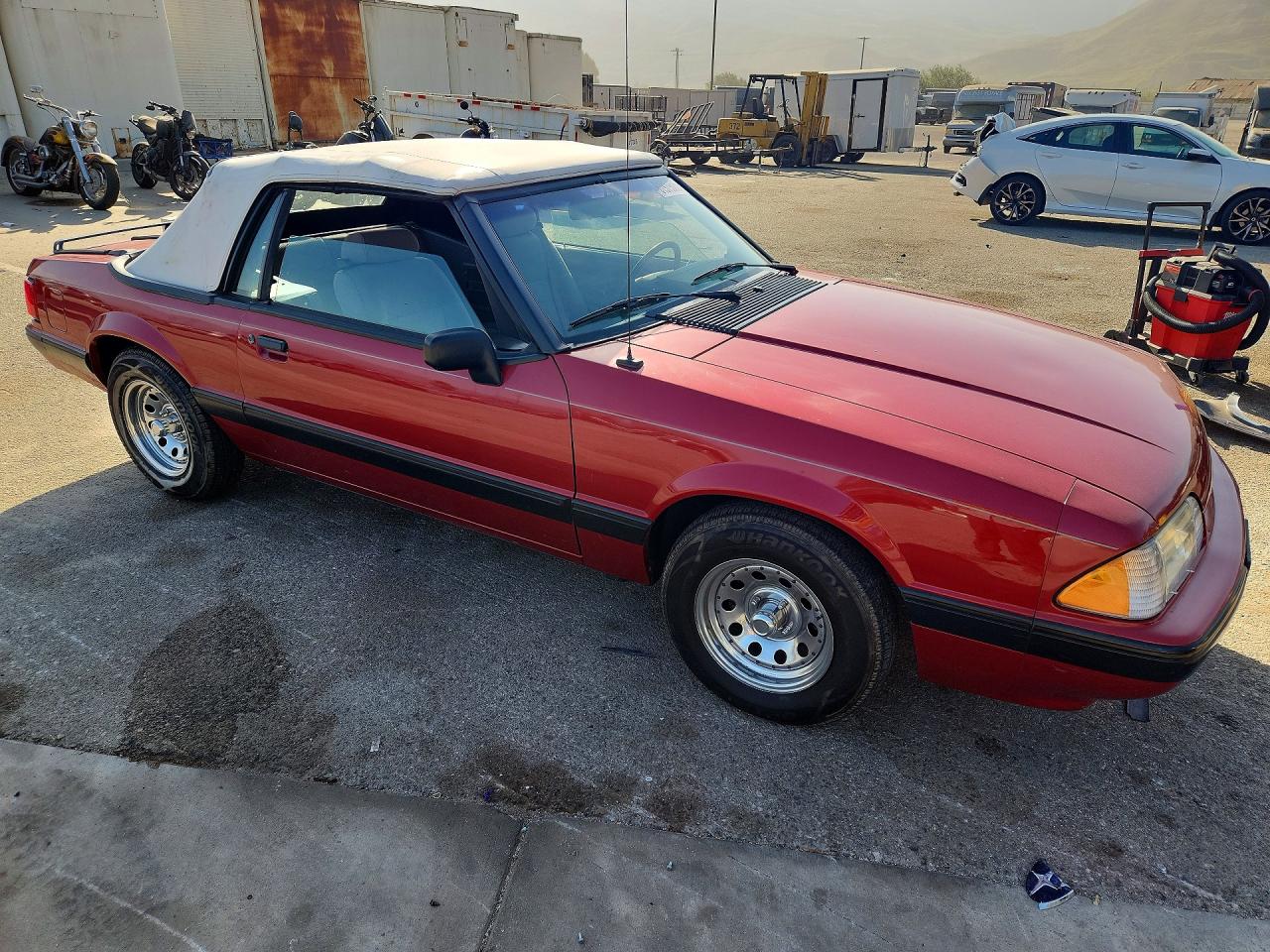 1990 Ford Mustang Lx Red vin: 1FACP44A8LF203910