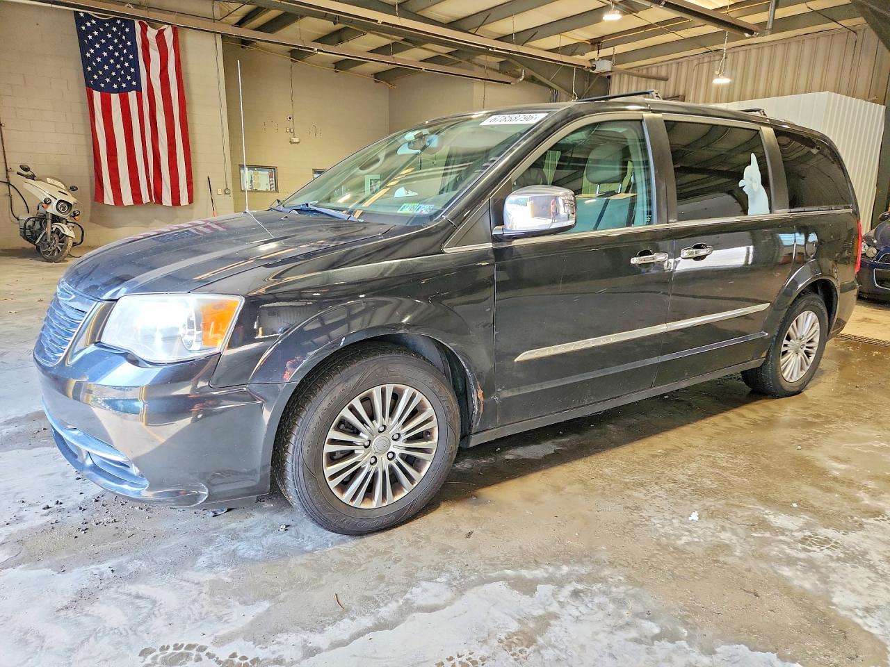 2014 Chrysler Town & Country Limited Black vin: 2C4RC1GG0ER237172