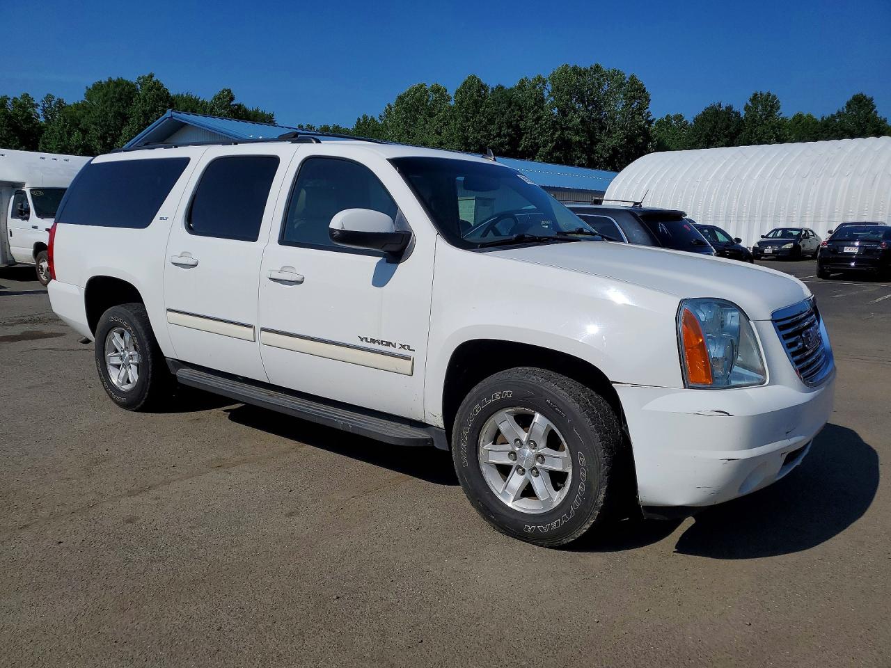 2014 Gmc Yukon Xl K1500 Slt White vin: 1GKS2KE73ER148915