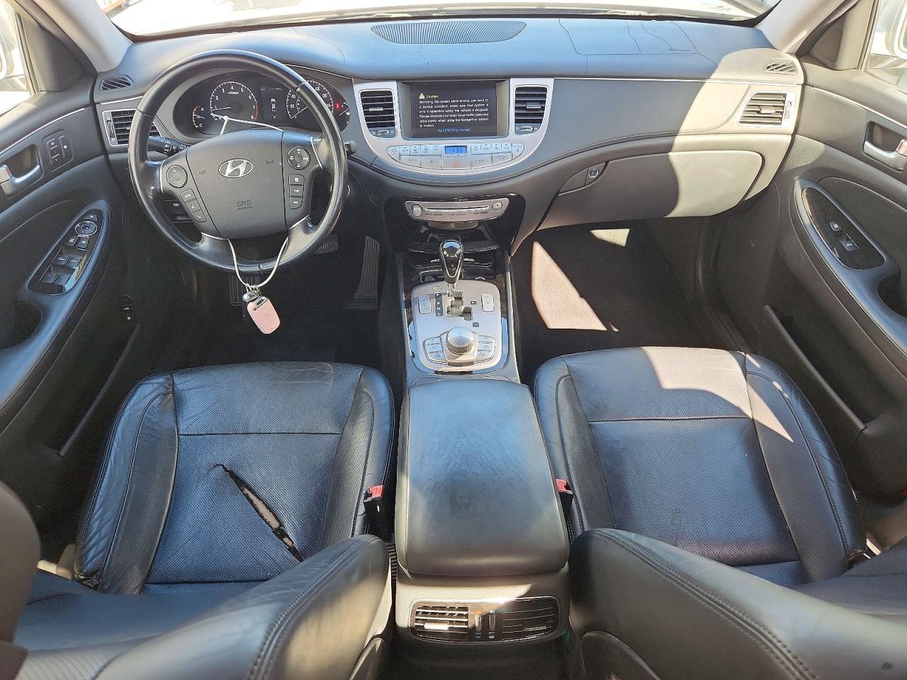 2012 Hyundai Genesis 3.8l Silver vin: KMHGC4DD8CU169833