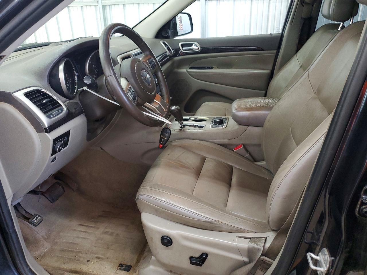 2013 Jeep Grand Cherokee Laredo Угольный vin: 1C4RJFATXDC503295