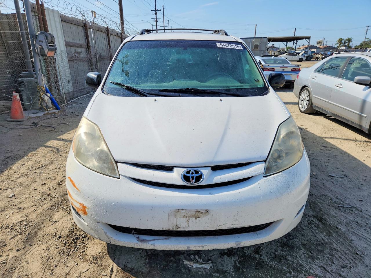 2009 Toyota Sienna Le 8-passenger Белый vin: 5TDZK23C79S252437
